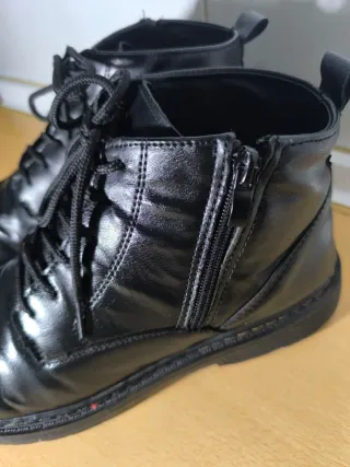Botas negras Talla 43 con cremallera Zapatos