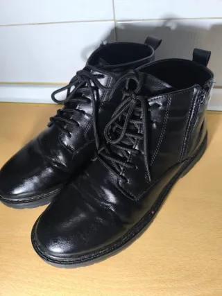 Botas negras Talla 43 con cremallera Zapatos