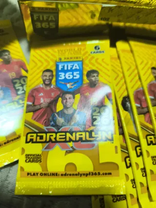 Lote 22 Sobres Panini FIFA 365 Adrenalyn XL