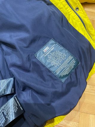 Chaqueta Tommy Jeans Plumas Amarilla y Azul