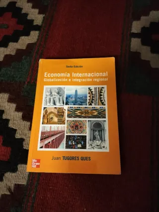 Lote 3 libros de Derecho Internacional