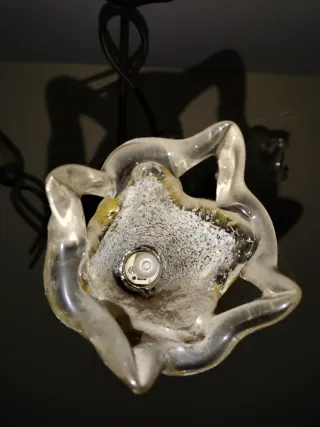 3 Lámparas de forja con tulipas de cristal