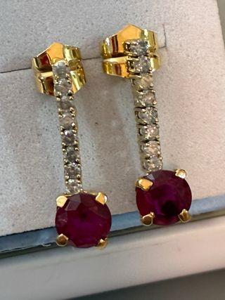 Pendientes Oro 18k Diamantes y Rubíes