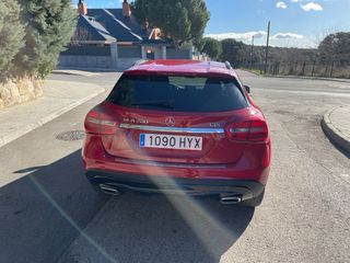 Mercedes-Benz GLA 2014