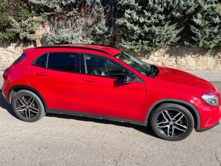 Mercedes-Benz GLA 2014