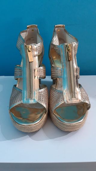 Sandalias Michael Kors con cuña
