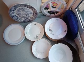 Lote de platos de cerámica y cristal