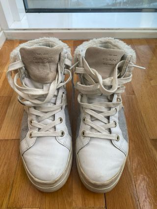 Zapatillas GANT grises y blancas