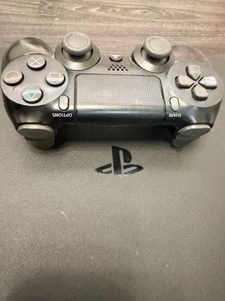 Consola PS4 Slim 1TB + 2 Mandos