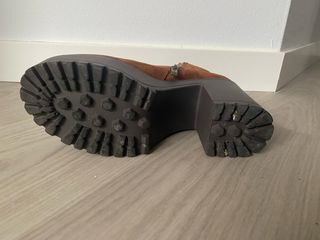 Botines de tacón marrones