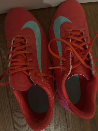 Bambas fútbol sala Nike Talla 40