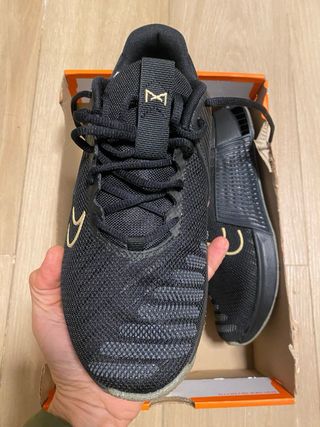 Nike Metcon 9 Zapatillas Negras Doradas