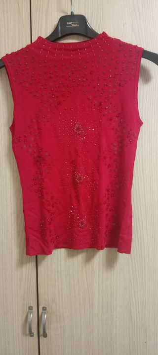 Chaleco mujer rojo con pedrería