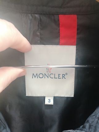 Chaqueta Moncler Talla 3 (M) Tipo chubasquero