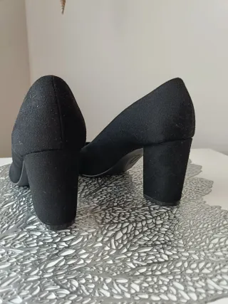 Zapatos de salón ante negros T 37 Graceland