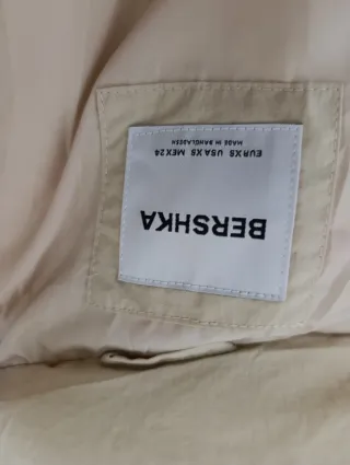 Abrigo acolchado beige