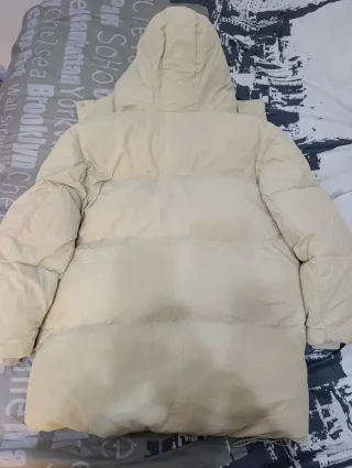 Abrigo acolchado beige