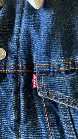 Cazadora Levi's forro borrego azul