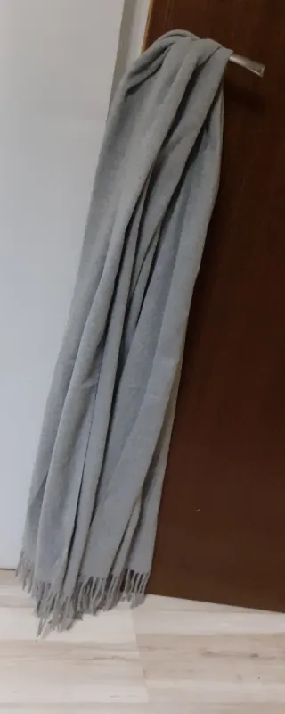 Jersey mujer Clayton Gris Talla S y bufanda