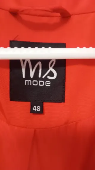 Chaquetón acolchado mujer rojo talla 48