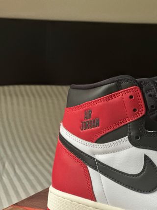 Nike Air Jordan 1 Retro High OG Talla 42