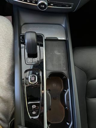 Volvo XC60 B4 2.0 HÍBRIDO DIÉSEL 200cv Automático