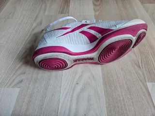 Zapatillas Reebok Easytone Mujer Blancas y Rosas