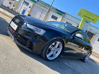 Audi A5 2010 RS5