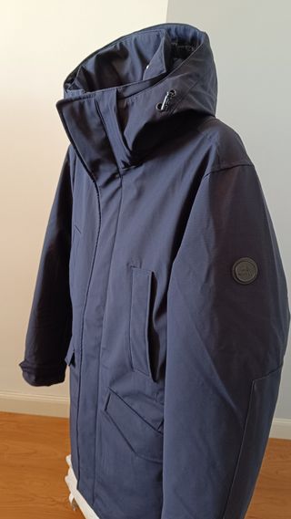 Scotta, 90% plumón 10% pluma, impermeable