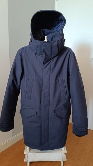 Scotta, 90% plumón 10% pluma, impermeable