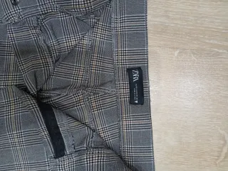 Pantalón Mallas Cuadros Gris