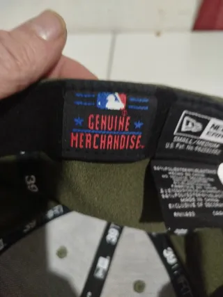 Gorra New Era NY Verde Militar Sin Estrenar
