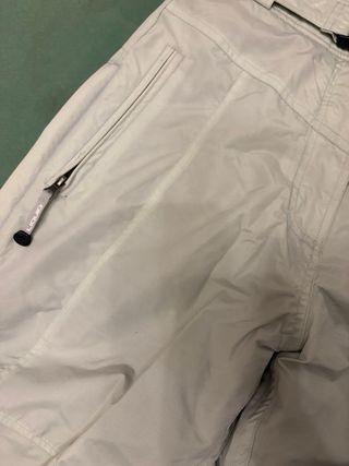 Salopette da neve bianche