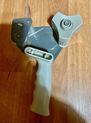 Dispensador de cinta adhesiva - Precintadora