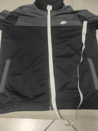 Felpa Nike uomo nera e grigia