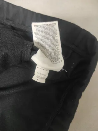 Felpa Nike uomo nera e grigia