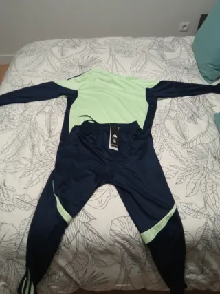 Chándal entrenamiento Real Madrid Adidas para niño