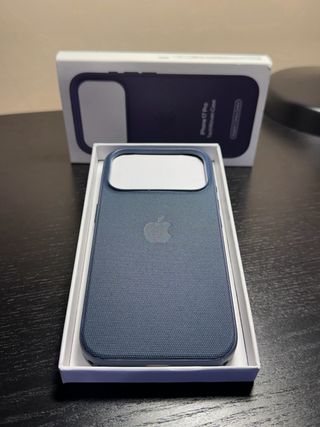 Funda iPhone 17 Pro TechWoven Azul