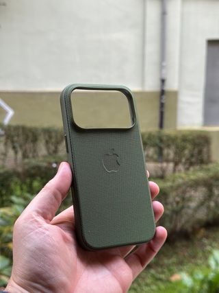Funda iPhone 17 Pro TechWoven Verde