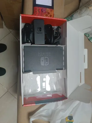 Nintendo Switch Azul y Rojo