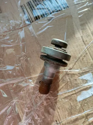 Tornillos Antirrobo Peugeot 407 Originales