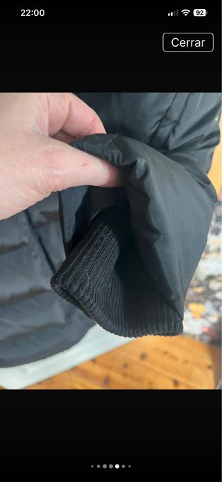 Plumas Beaumont Negro con Capucha