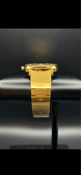 Reloj Gucci Grip Dorado