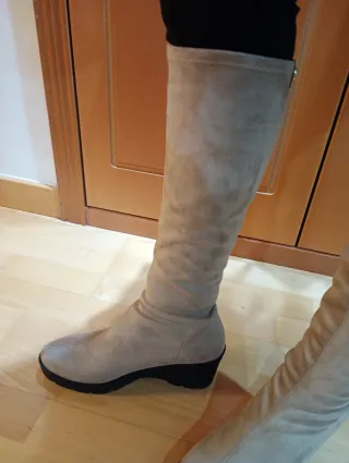 Botas sin estrenar marca cuplé