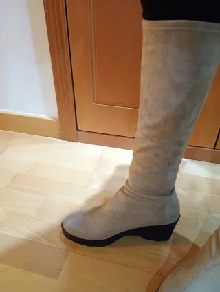 Botas sin estrenar marca cuplé