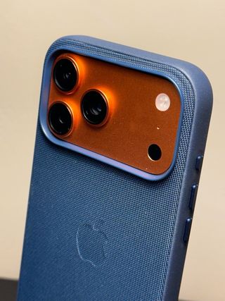 Funda iPhone 17 Pro Max TechWoven Azul