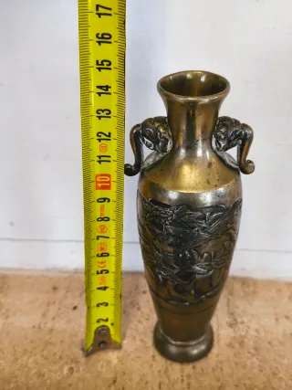 Jarrón Bronce Antiguo Violetero