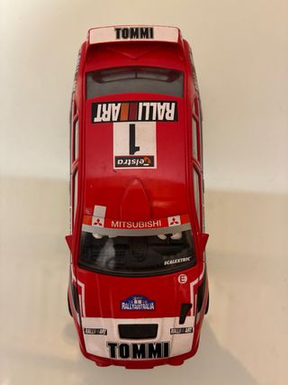 Scalextric Mitsubishi Lancer EVO IV Makinen