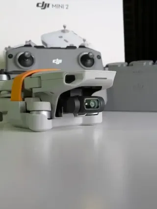 COMO NUEVO | DJI Mini 2 Fly More Combo