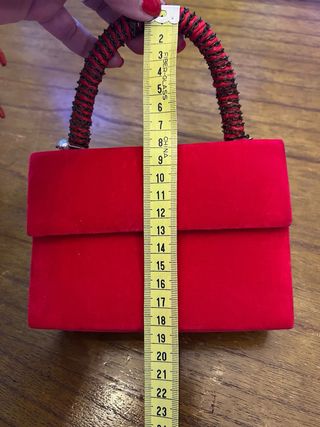 Precioso bolso de fiesta de terciopelo rojo